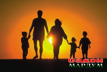 happy-family-silhouette-
