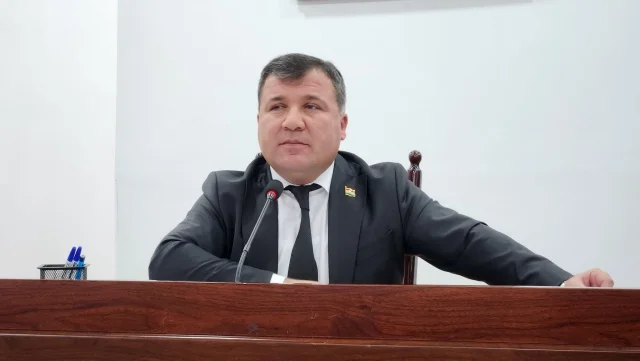 Боздиди беш аз 37 ҳазор сайёҳ аз Норак