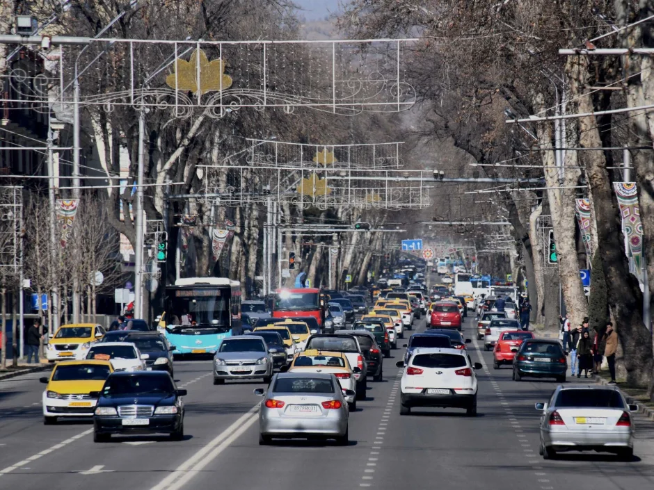 Қоидаҳои ҳаракат дар роҳ