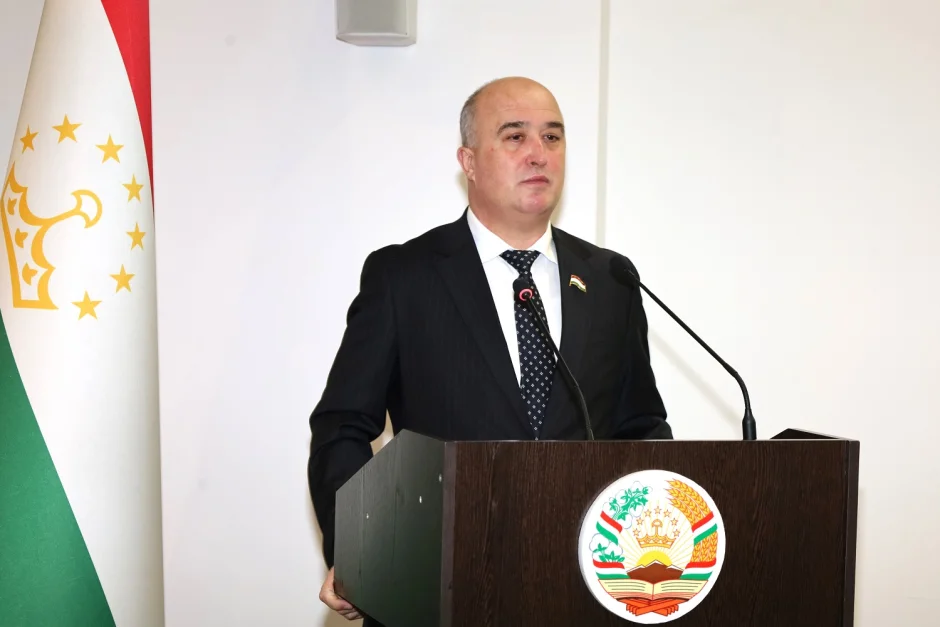 Ҳамоиши идона ба муносибати Рӯзи Модар