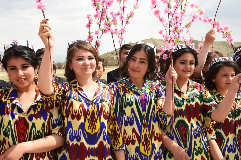 Дар пайравии кори зан