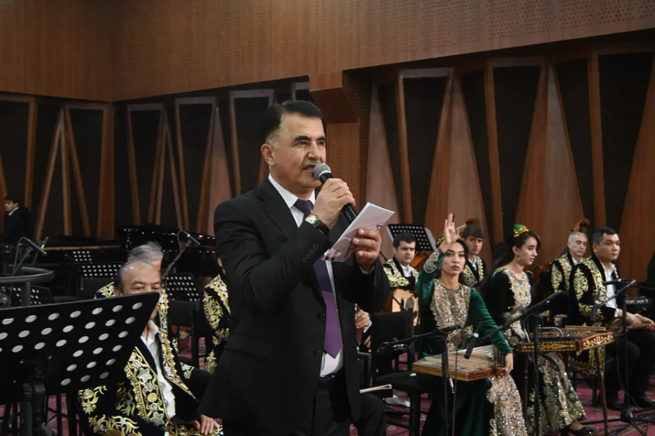 Равзанаи худшиносии миллӣ