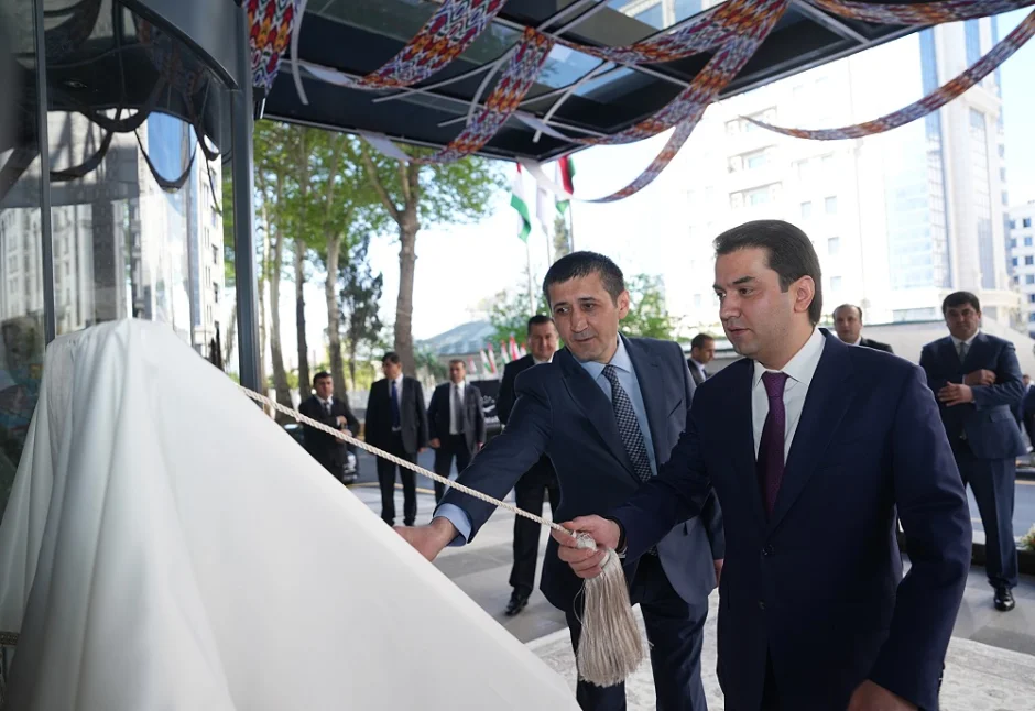 Ифтитоҳи меҳмонхонаи «Аммар» дар шаҳри Душанбе