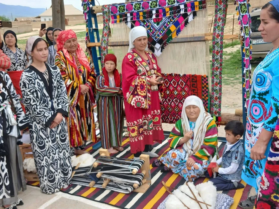 «Як матову сад ранг» дар ноҳияи Рӯдакӣ