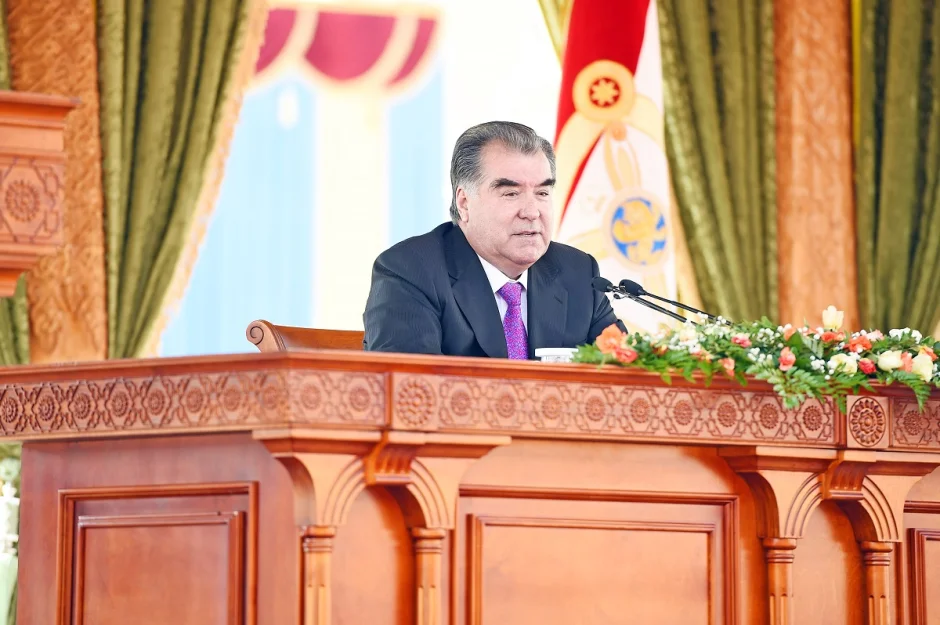 МЕЪМОРИ СУЛҲУ ВАҲДАТИ МИЛЛӢ