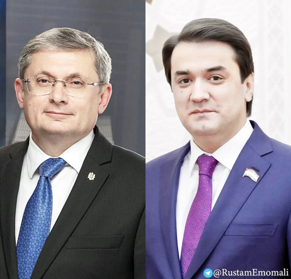 Номаҳои табрикӣ