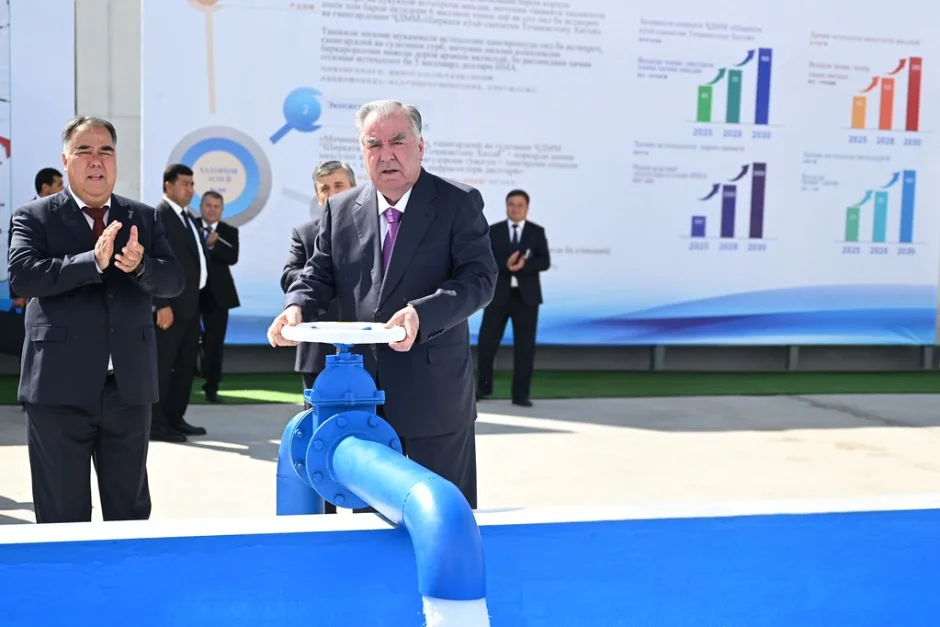 Ифтитоҳи хатти оби нӯшокӣ барои 19 ҳазор аҳолии шаҳри Истиқлол