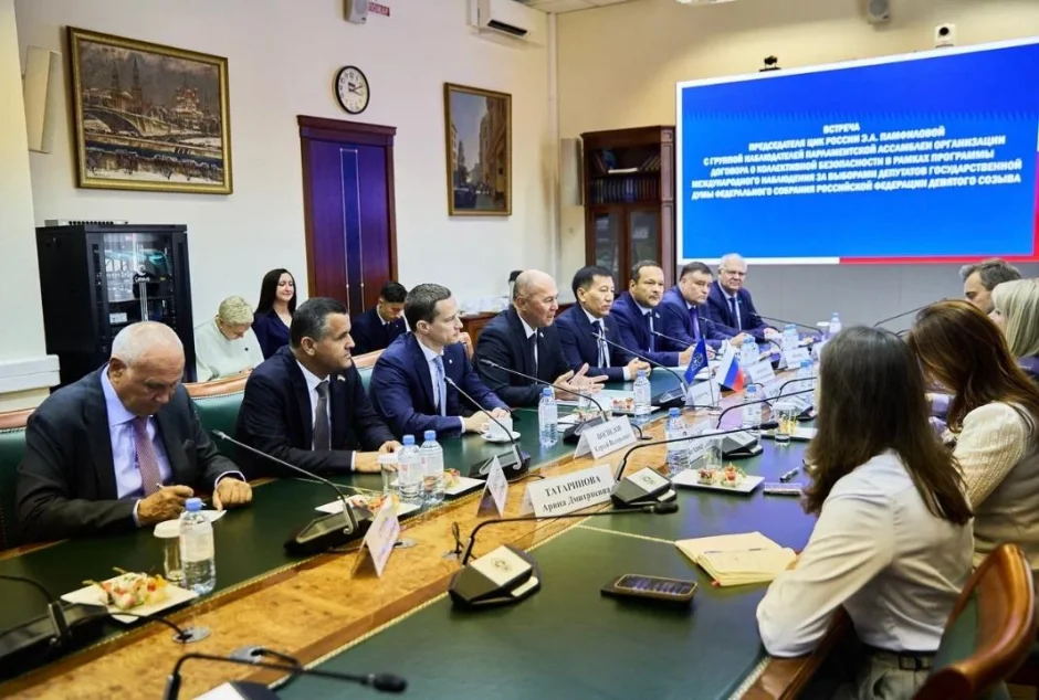 Иштироки Рустам Шоҳмурод дар интихоботи вакилони Думаи давлатӣ